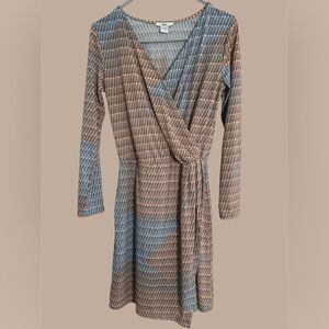 Bar III Long Sleeve Wrap Dress in Brown and Gray